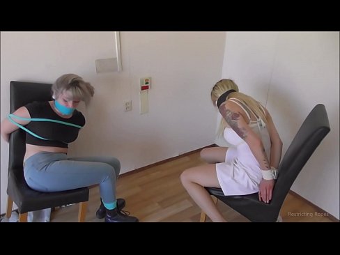 ❤️ Zasvojena / zvezana in z usti / deklica v stiski ❤️ Fucking video pri nas ❤