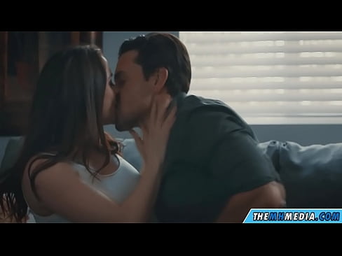 ❤️ Romantični seks z dobro prsato mamo ❤️ Fucking video pri nas ❤
